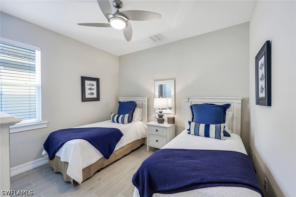 28109 Seasons Tide Avenue - Photo 16