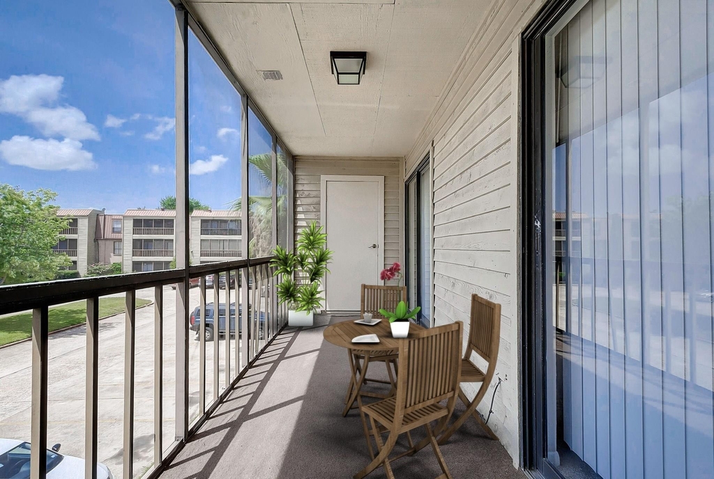 10110 Forum West Drive - Photo 2