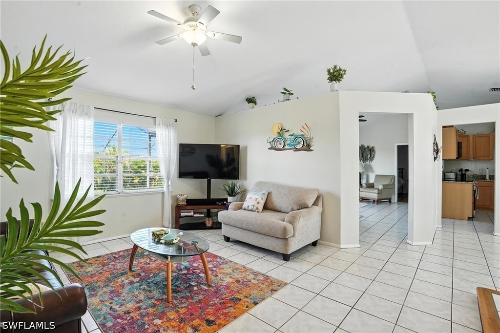 324 Nw 24th Terrace - Photo 5