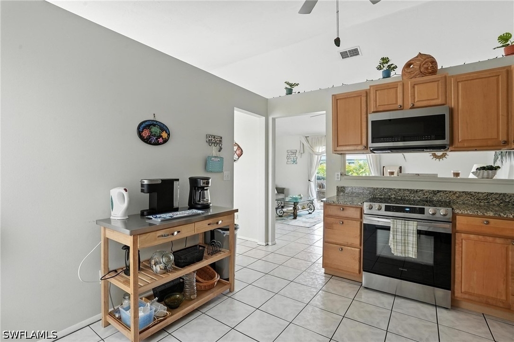 324 Nw 24th Terrace - Photo 9