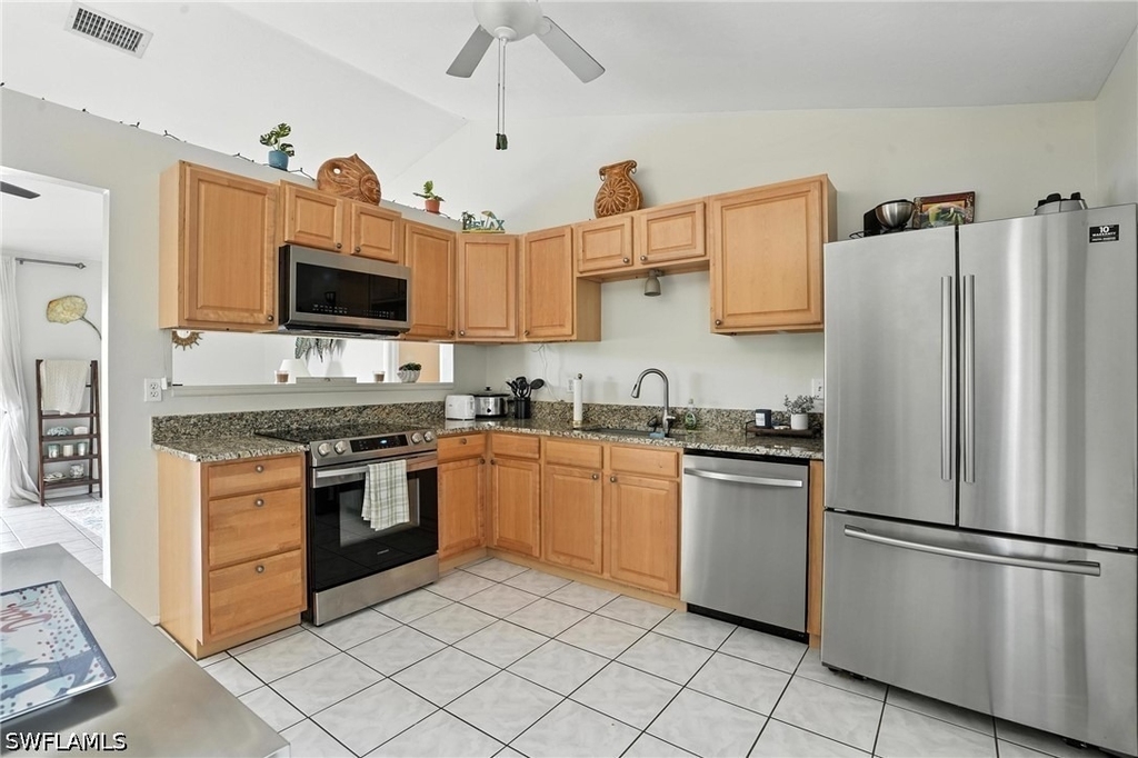 324 Nw 24th Terrace - Photo 8