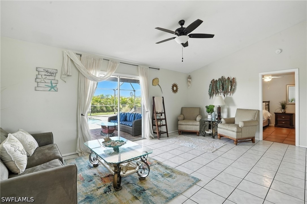 324 Nw 24th Terrace - Photo 2