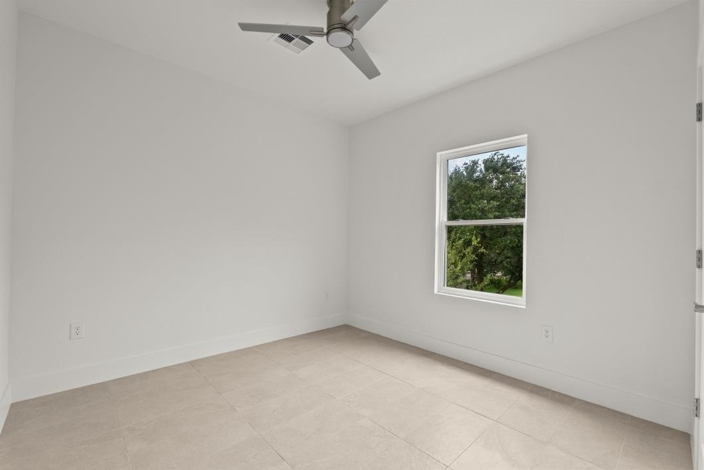 510 2nd Street - Photo 23