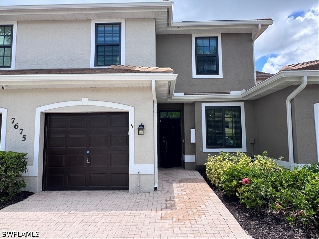 7675 Meadow Lakes Dr - Photo 2