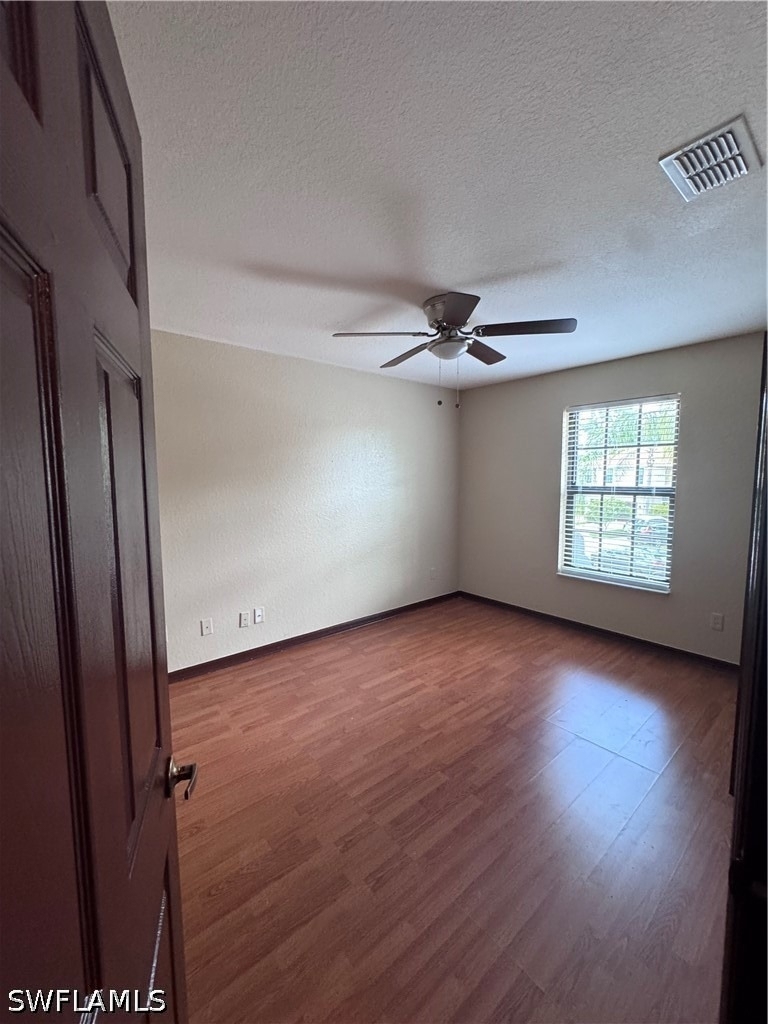 7675 Meadow Lakes Dr - Photo 14