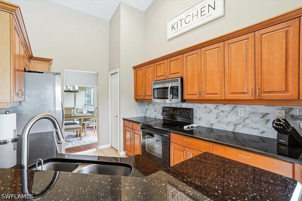 5615 Sherborn Drive - Photo 5