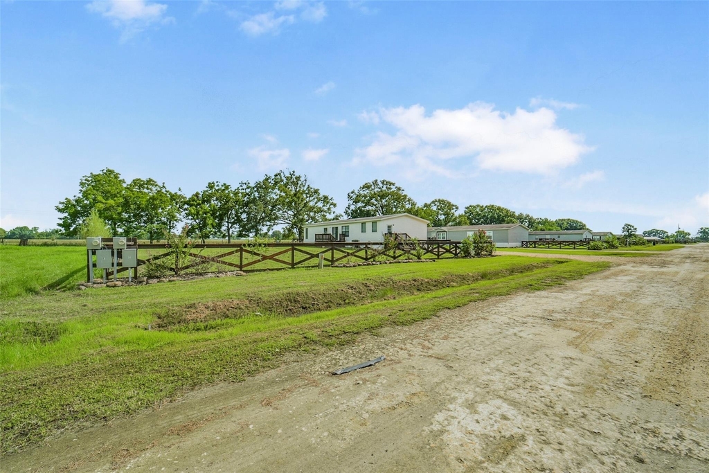 1566 County Road 610 - Photo 43