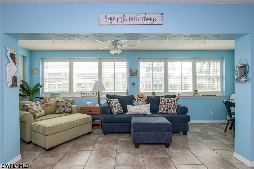 1400 Pompei Lane - Photo 18