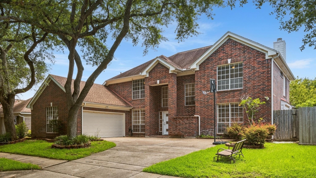 14207 Woodville Gardens Drive - Photo 0