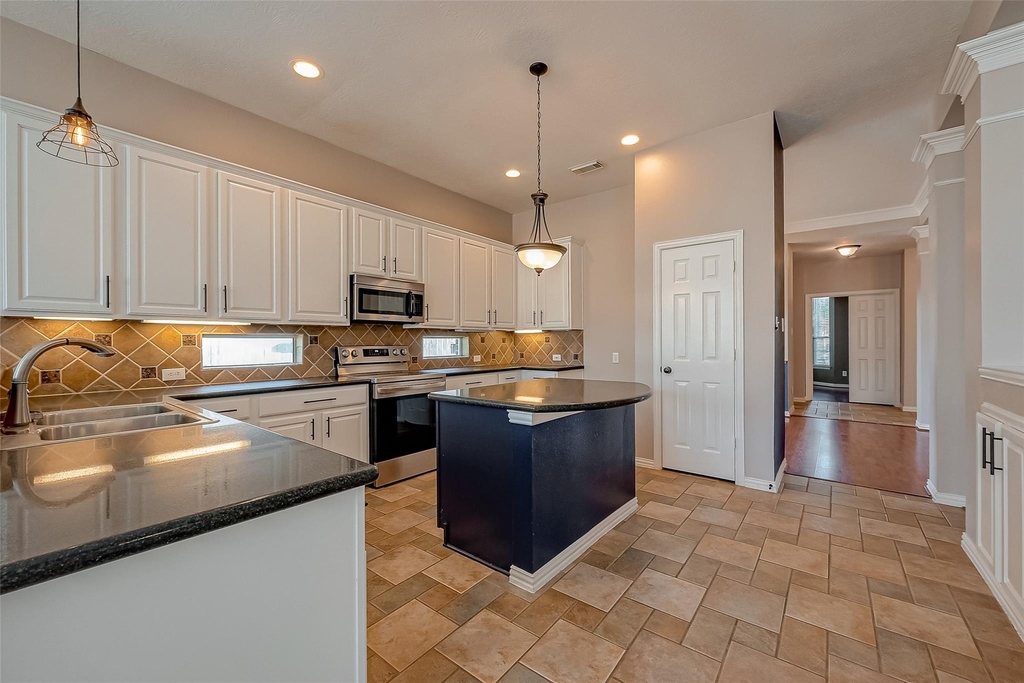 7214 Glenwick Court - Photo 20