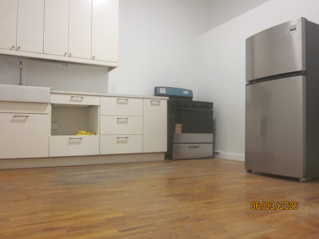 102 South 6th Street - Photo 1