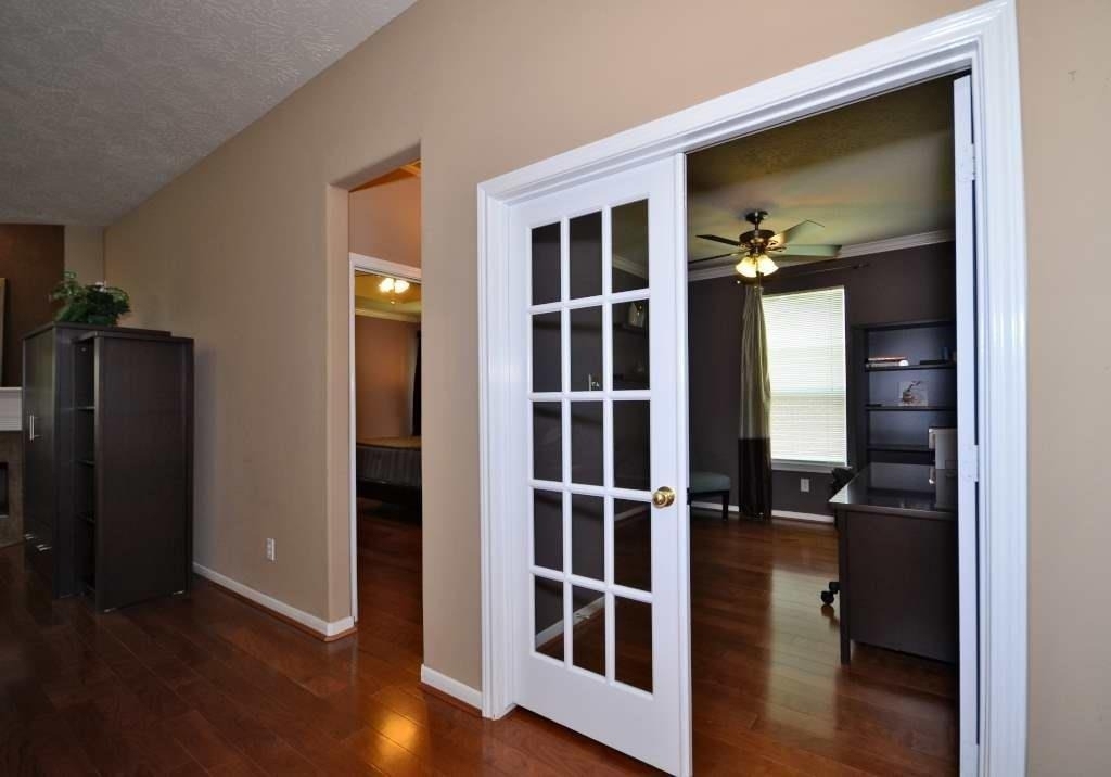 21114 Albany Park Lane - Photo 11
