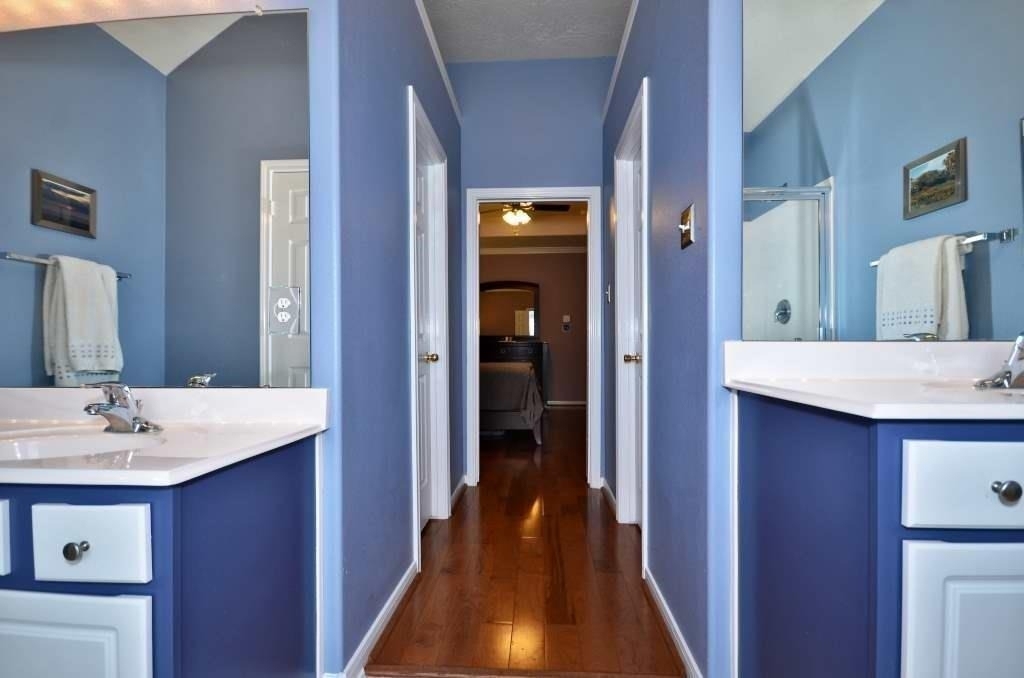 21114 Albany Park Lane - Photo 18