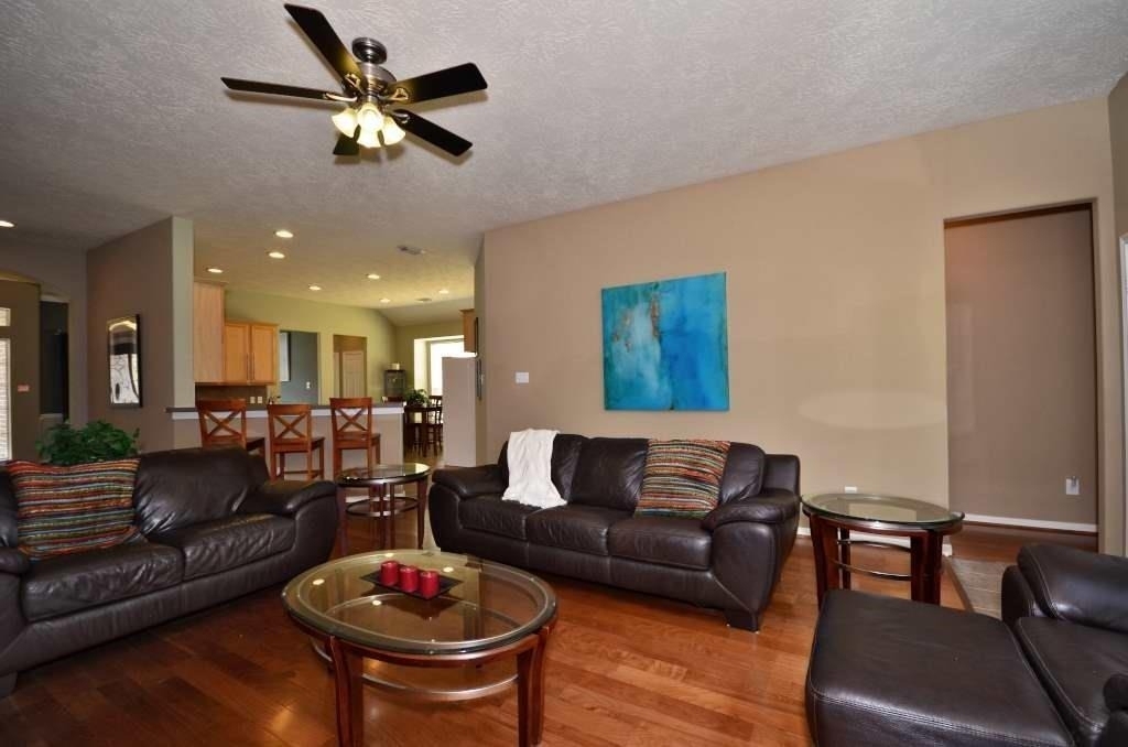 21114 Albany Park Lane - Photo 8