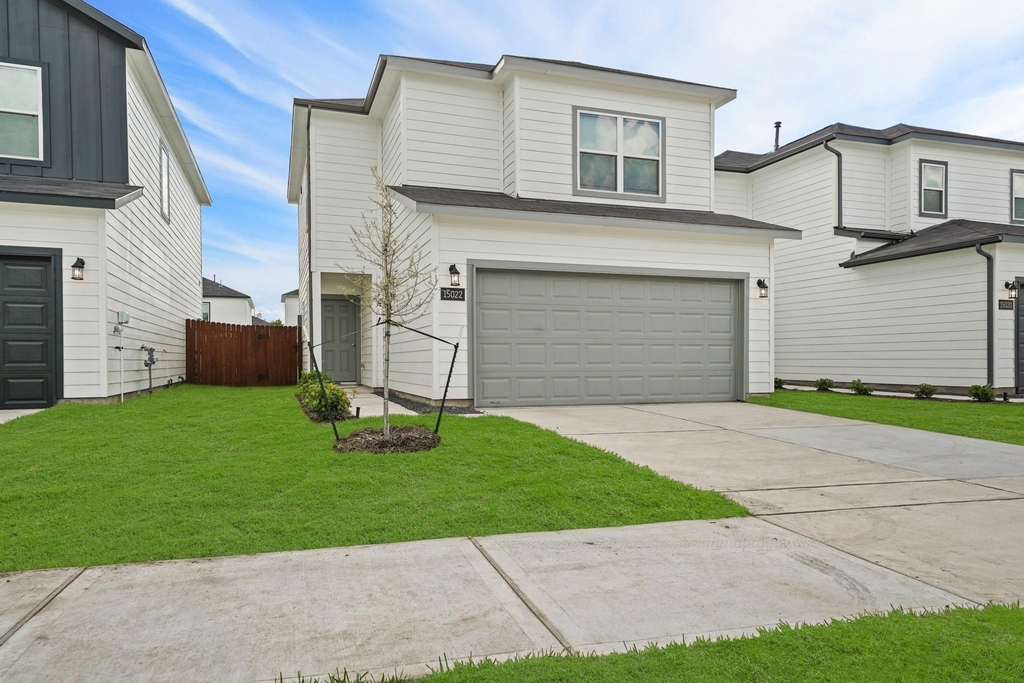 15017 Alkay Street - Photo 0
