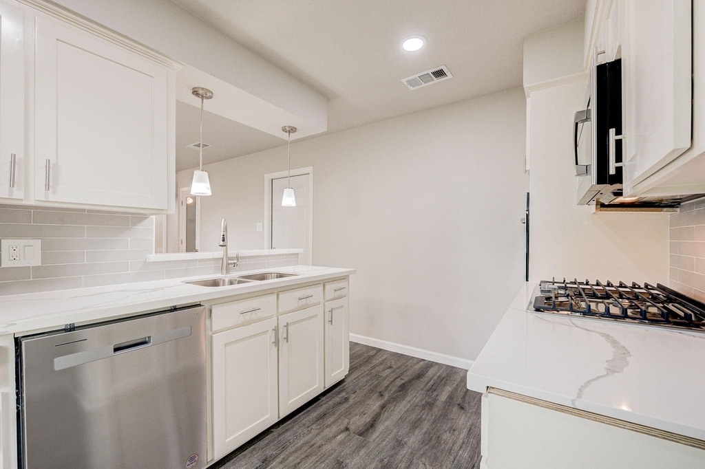 9617 Caffrey Street - Photo 13