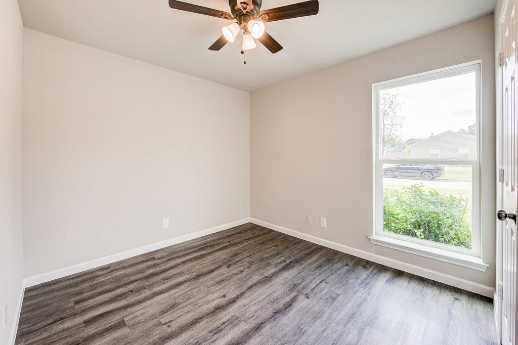 9617 Caffrey Street - Photo 20