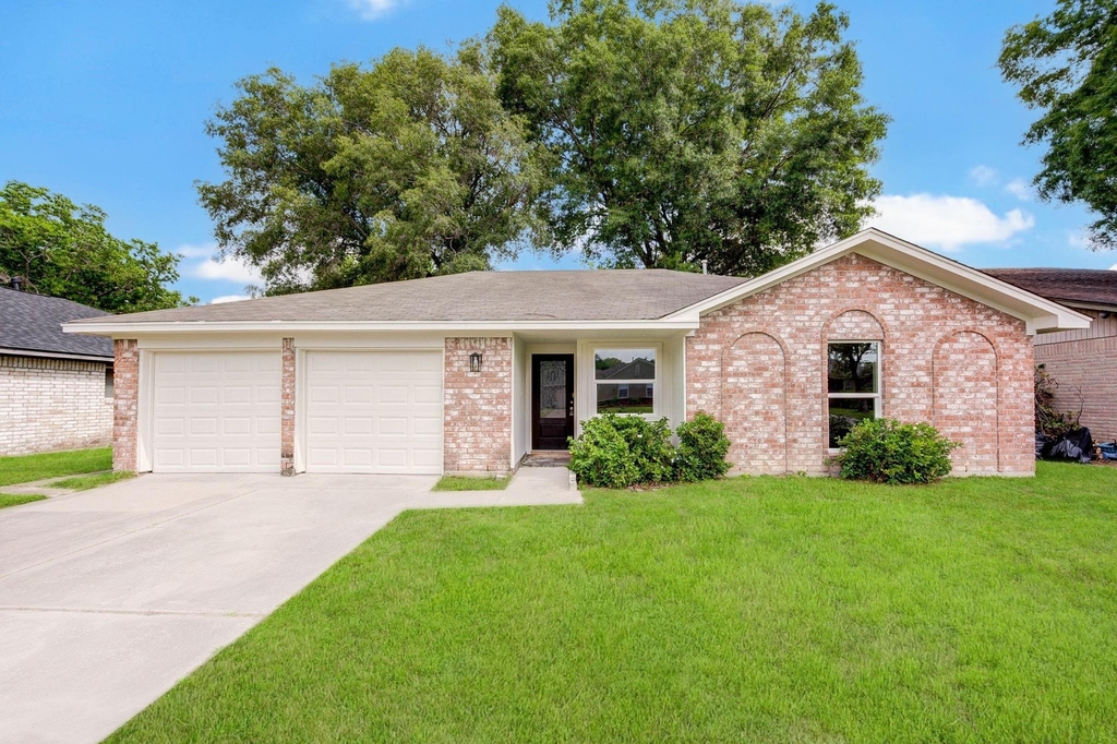 9617 Caffrey Street - Photo 0