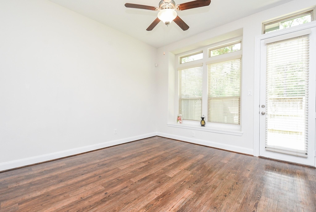 71 Aventura Place - Photo 7