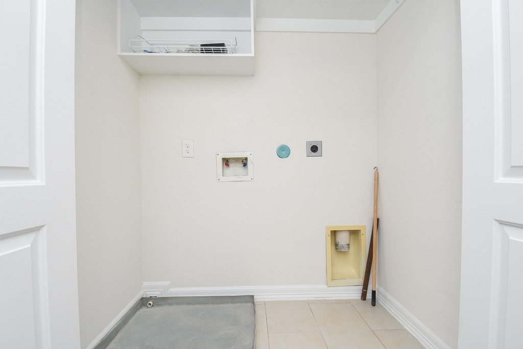 71 Aventura Place - Photo 39