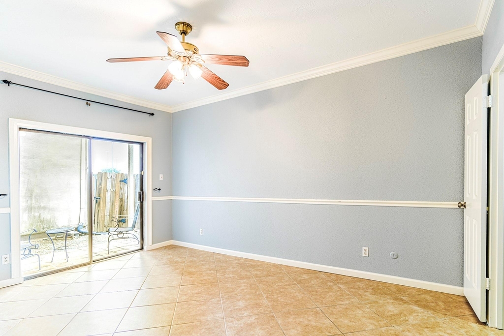 1818 Augusta Drive - Photo 13