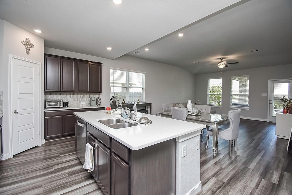 4218 Rocky Plains Lane - Photo 9