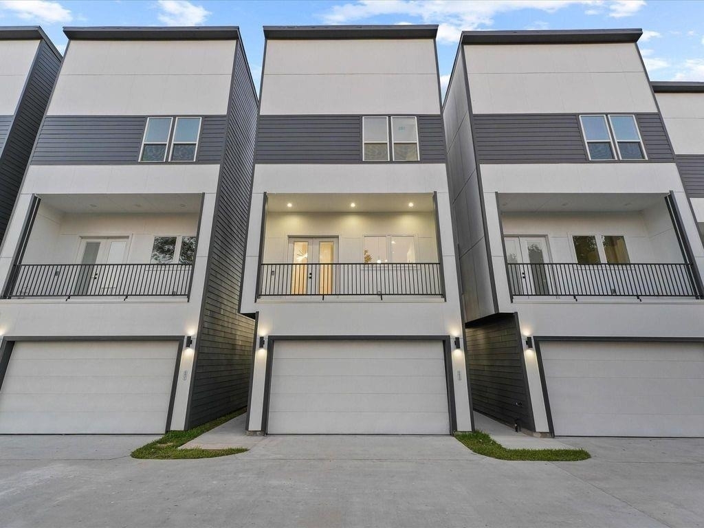 6627 Katarani Drive - Photo 1