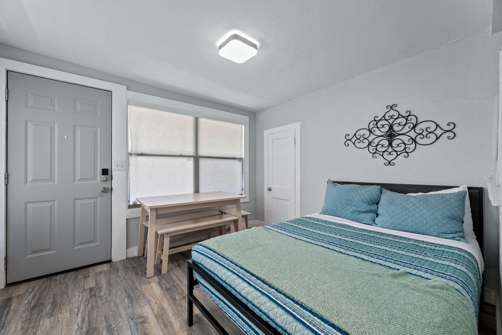 412 Drew Street - Photo 7