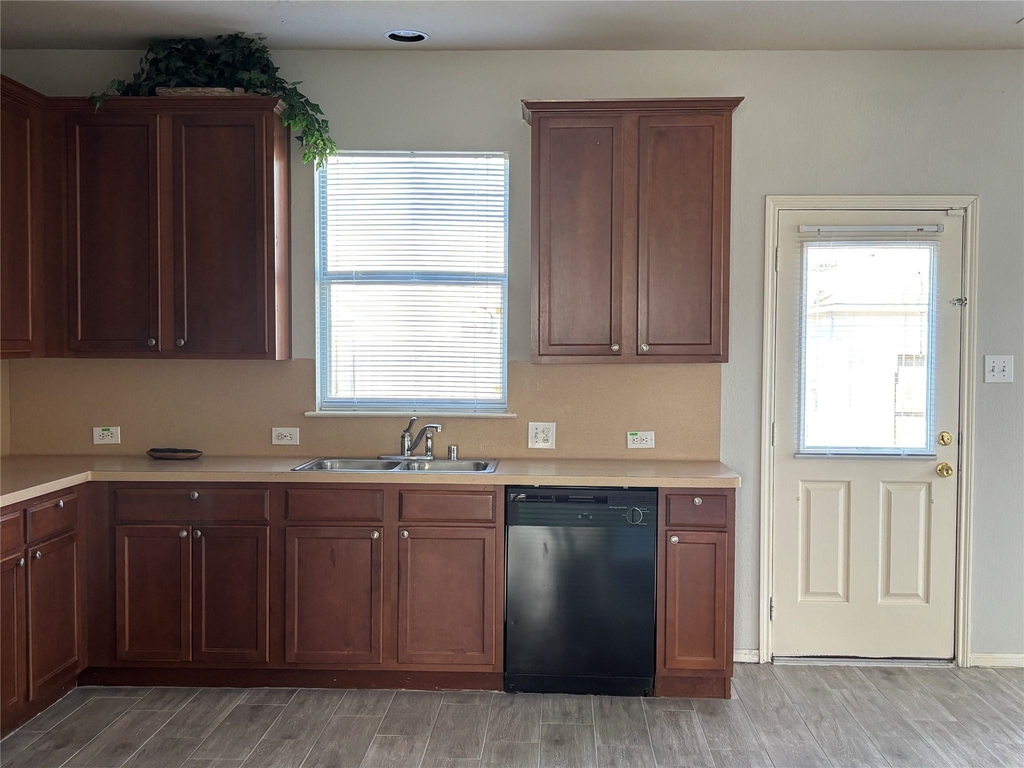 21518 Haylee Way - Photo 9