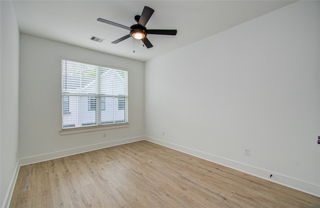 6420 Highland Pine Lane - Photo 22
