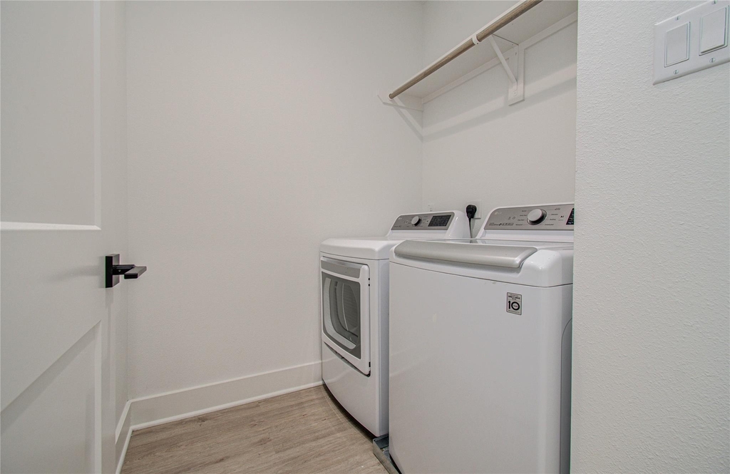 6420 Highland Pine Lane - Photo 29