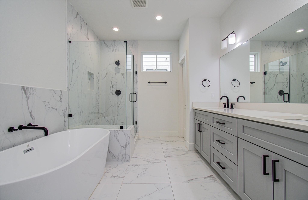 6420 Highland Pine Lane - Photo 19