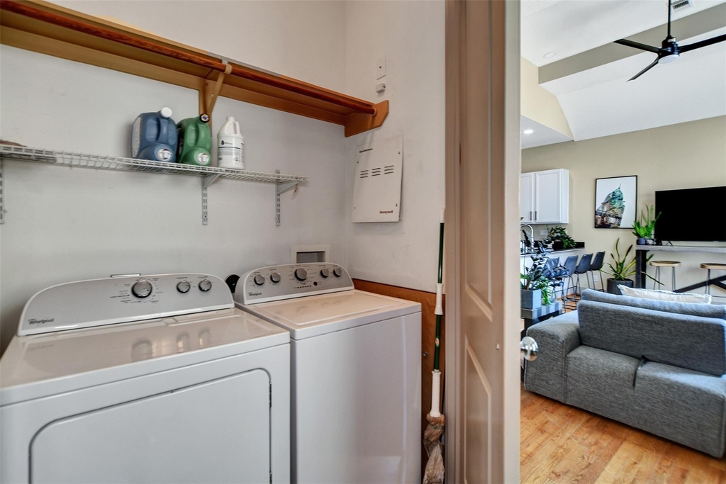 837 W 25th Street - Photo 30