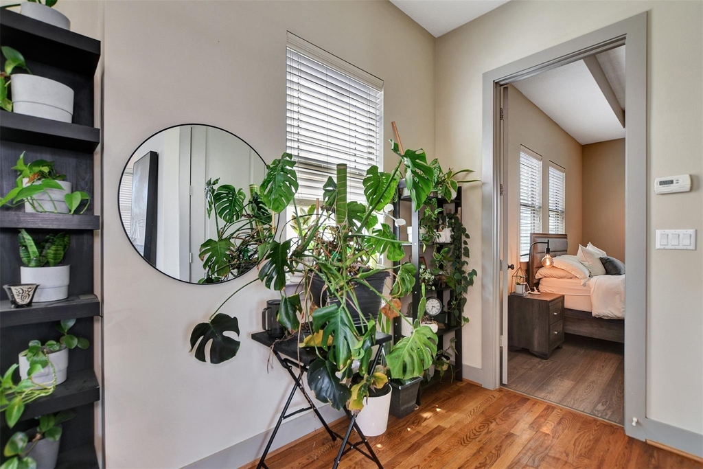 837 W 25th Street - Photo 22