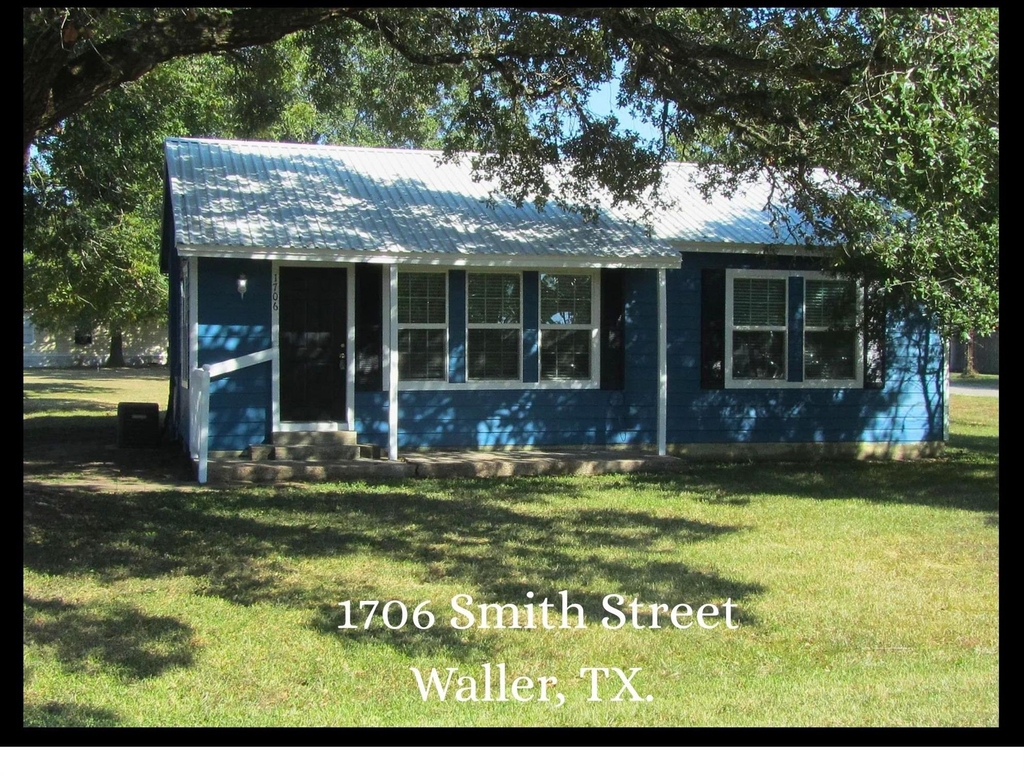 1706 Smith Street - Photo 0