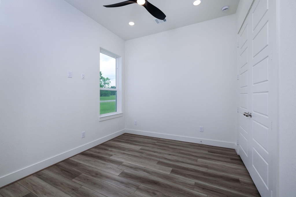68 Fairway Drive - Photo 8