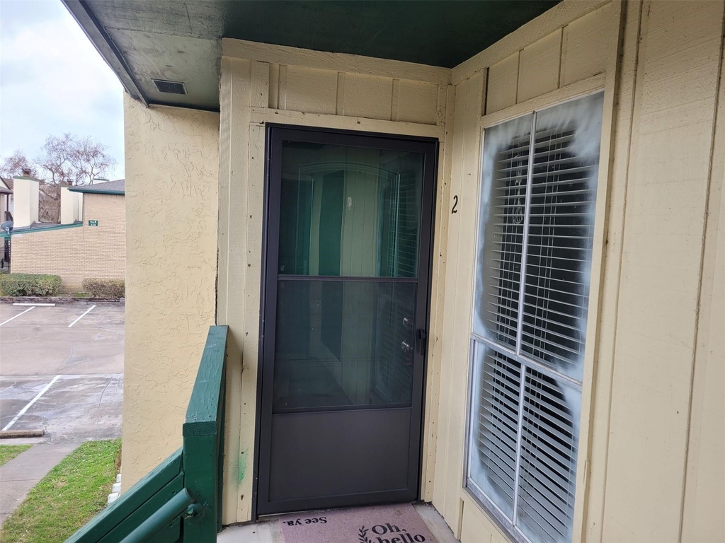 1516 Bay Area Boulevard - Photo 1