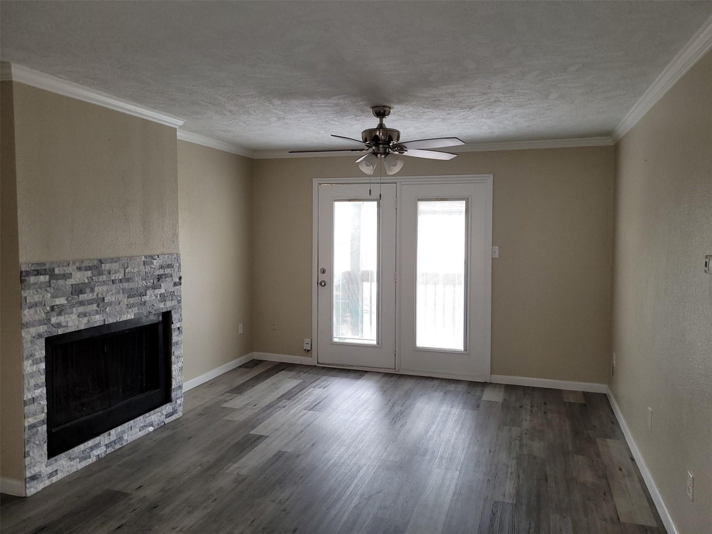 1516 Bay Area Boulevard - Photo 2