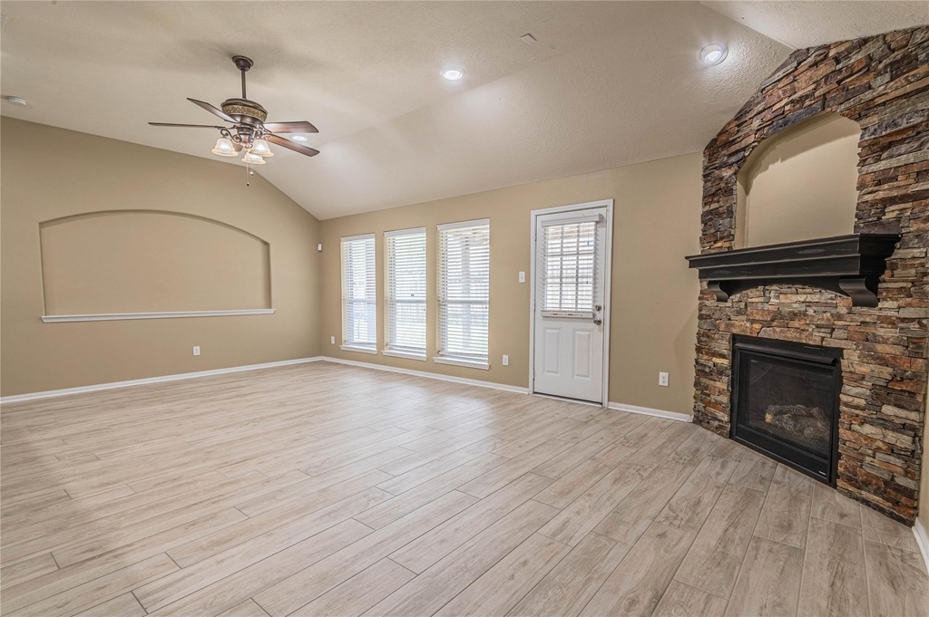 3318 Cactus Heights Lane - Photo 2