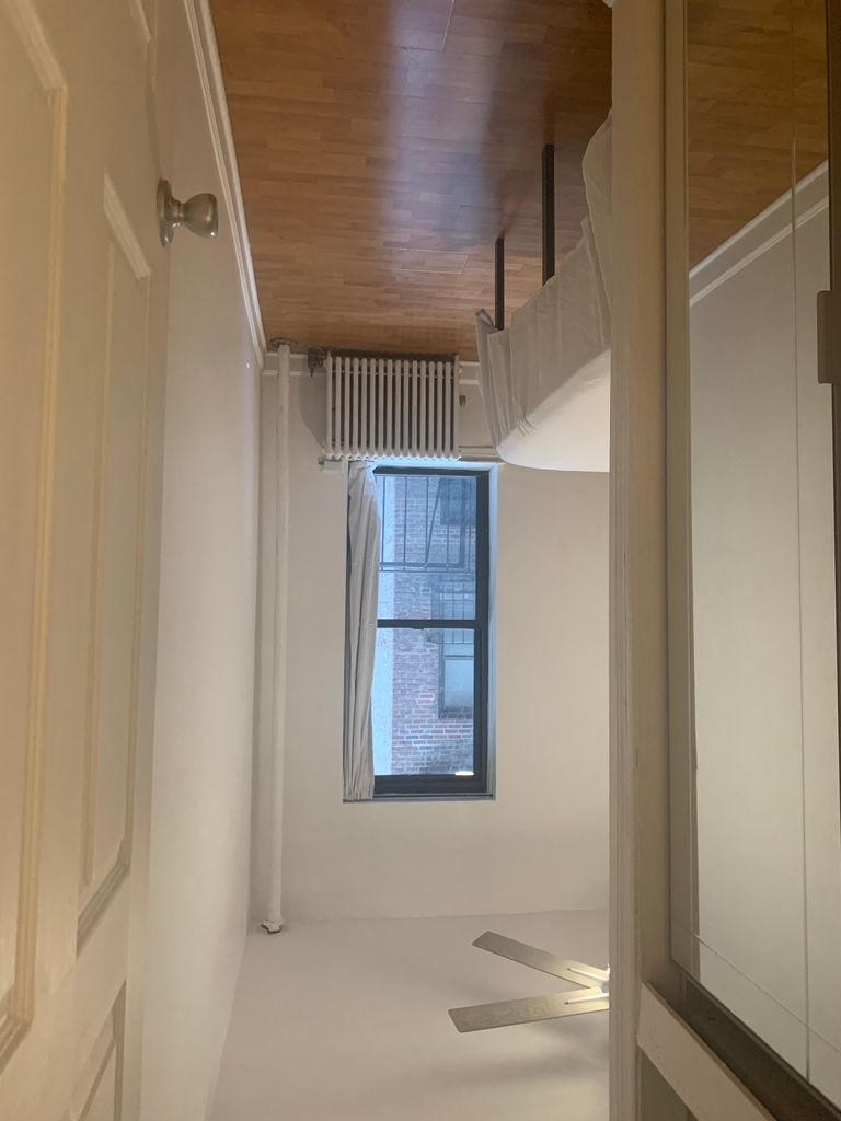 350 West 56th Street - Photo 5