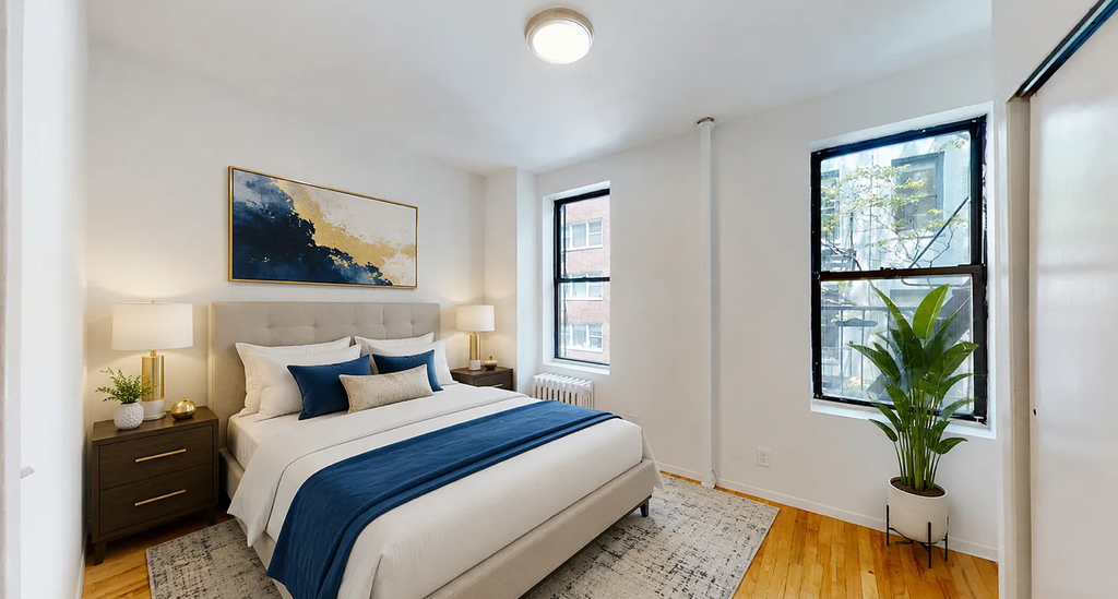 East 65th Street - Photo 3