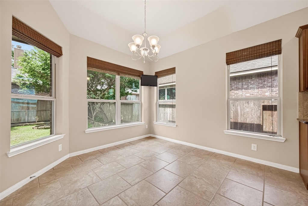 111 Pheasant Run Drive - Photo 19