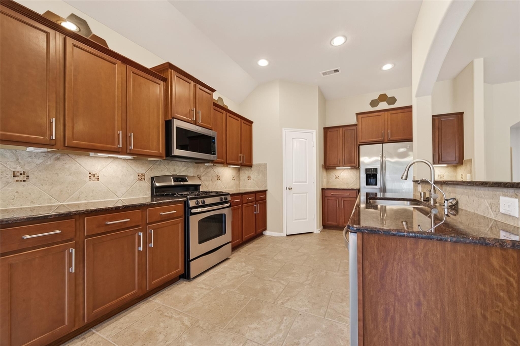 111 Pheasant Run Drive - Photo 15