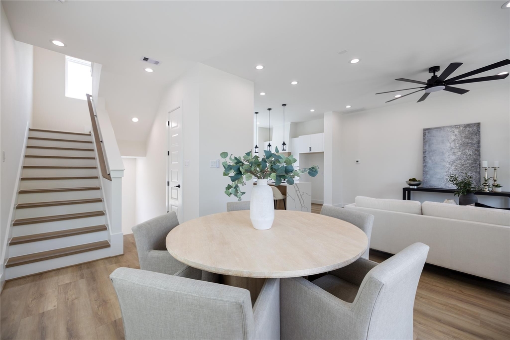 4010 Yellowstone Blvd - Photo 12