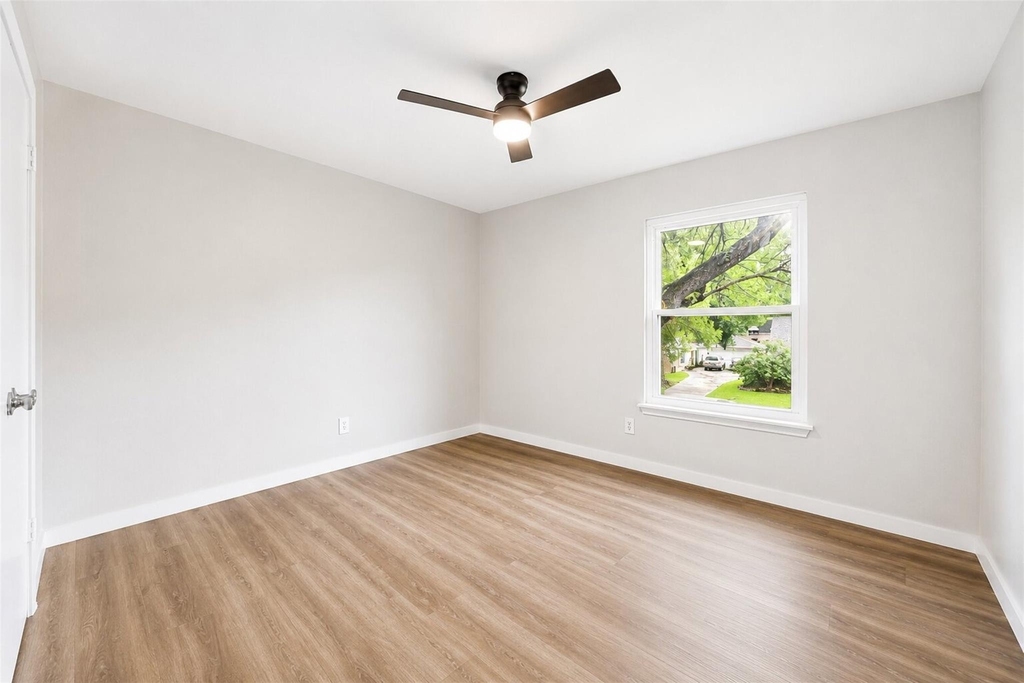 15414 Ripplestream Street - Photo 29