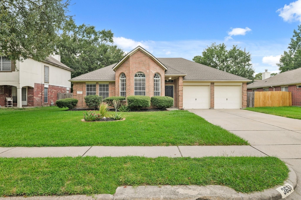 3651 Woodlace Drive - Photo 4