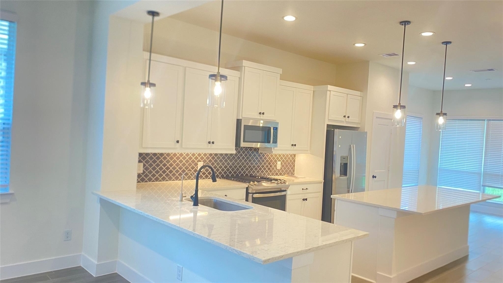 2235 Garden Arbor Lane - Photo 3