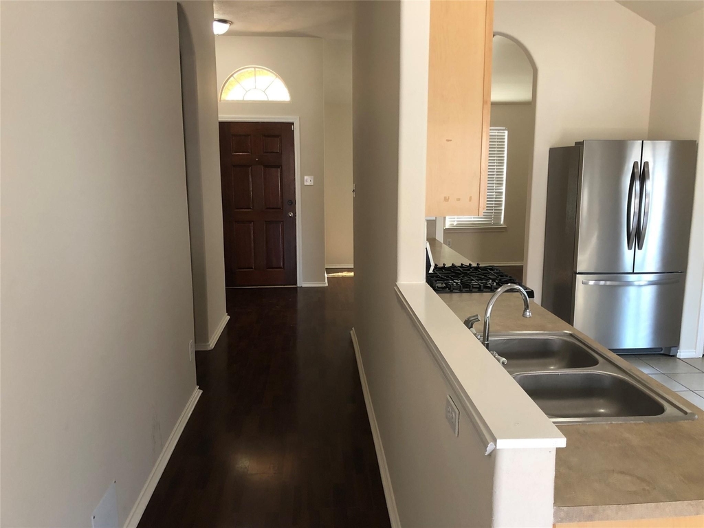 20215 Mammoth Falls Drive - Photo 2
