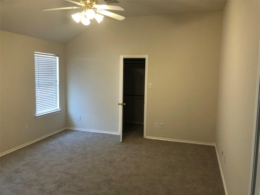 20215 Mammoth Falls Drive - Photo 10