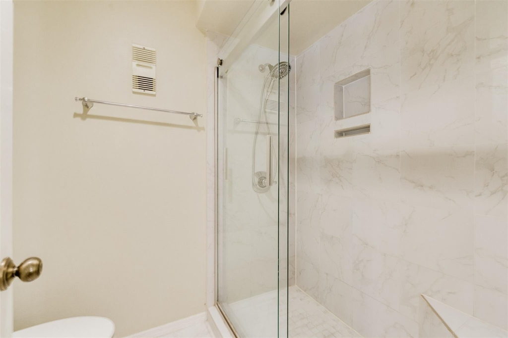 15169 Kimberley Court - Photo 12